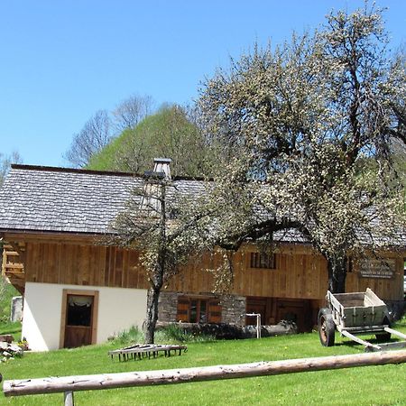 Bed and Breakfast Chez La Fine Les Gets Exterior foto