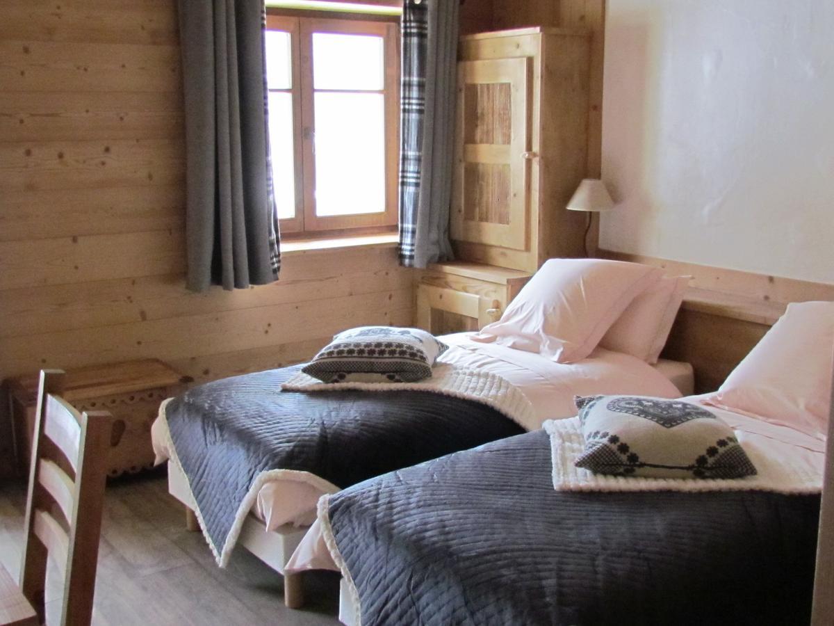 Bed and Breakfast Chez La Fine Les Gets Exterior foto